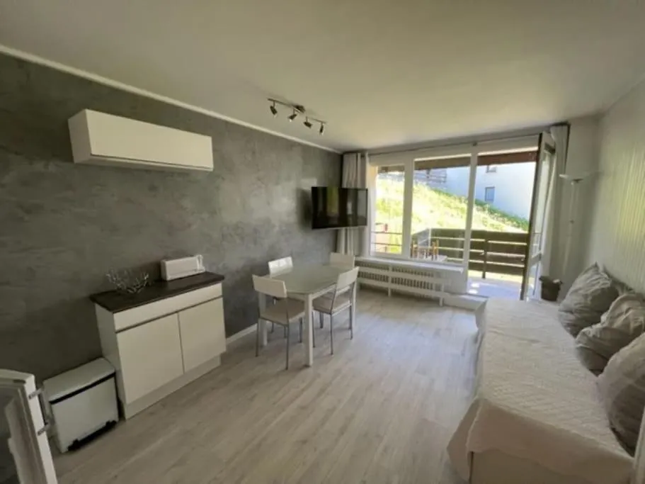 Apartment Superbe Studio 4 Pers Skis Aux Pieds Avec Balcon Tignes